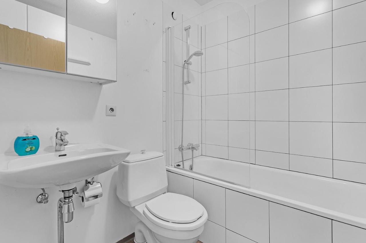 Charming, 2 Bedroom Seaside Apartment Reykjavik Ngoại thất bức ảnh
